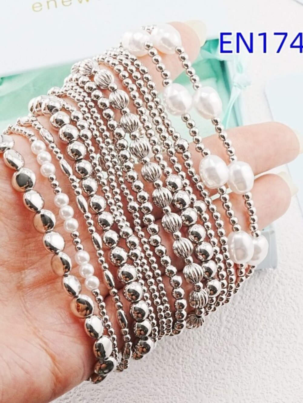 Enewton White Gold Bracelet Set